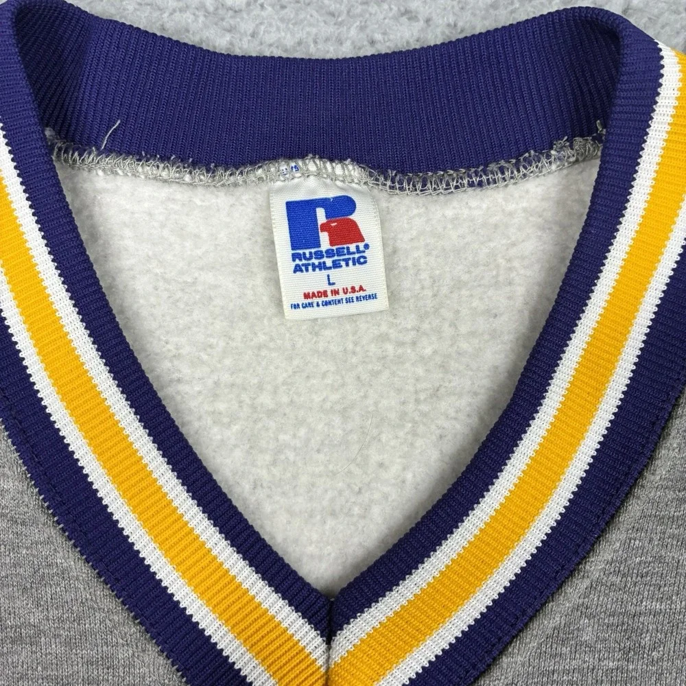 Vintage Minnesota Vikings Sweatshirt Mens Large Gray Russell Athletic USA 90s